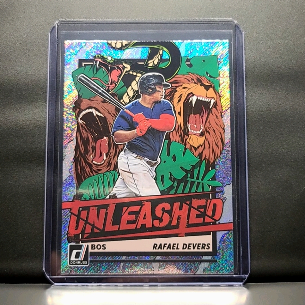 Rafael Devers Baseball card